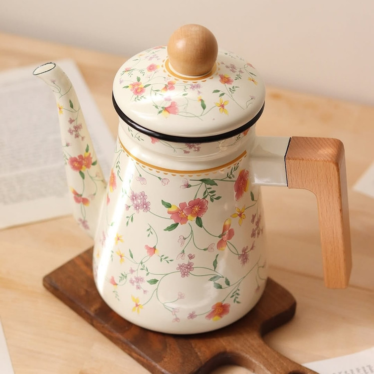 قوری گل‌های بهاری طرح گل صورتی